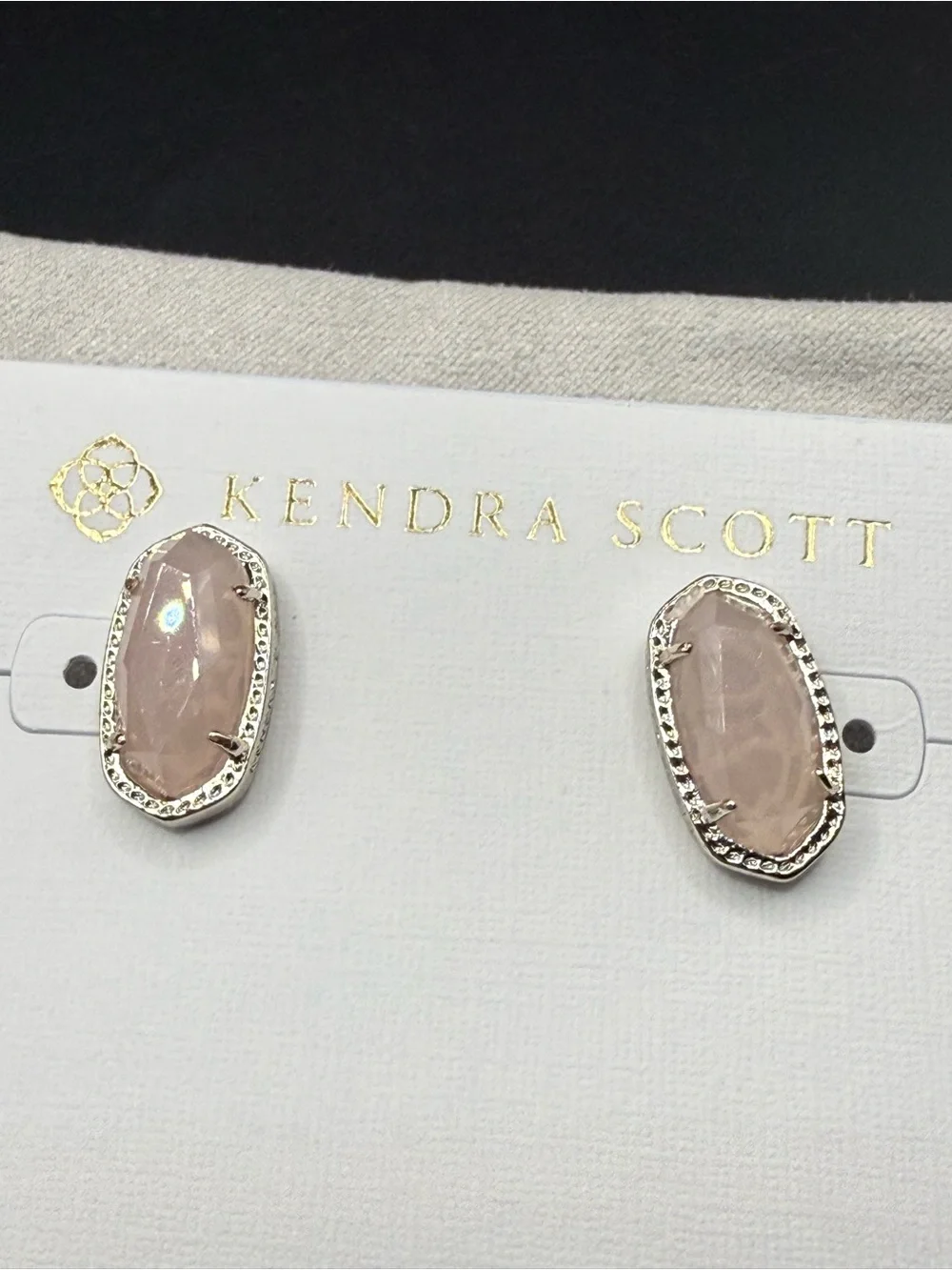 Kendra Scott Ellie Stud Earrings in Silver with rose quartz
